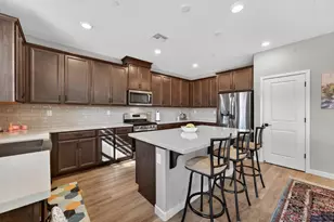 2049 Borealis Cir, Roseville, CA 95747 - Photo 7