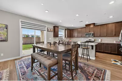 2049 Borealis Circle, Roseville, CA 95747 - Photo 9