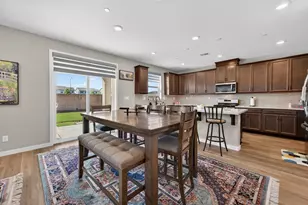 2049 Borealis Cir, Roseville, CA 95747 - Photo 9