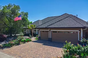 4919 Runway Dr, Fair Oaks, CA 95628 - Photo 5