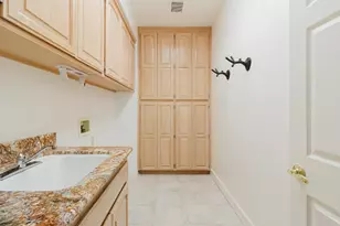 4919 Runway Dr, Fair Oaks, CA 95628 - Photo 61