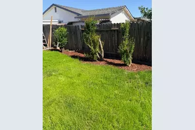 7368 Borba, Sacramento, CA 95828 - Photo 19