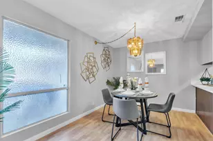 217 Roundtree Ct, Sacramento, CA 95831 - Photo 3