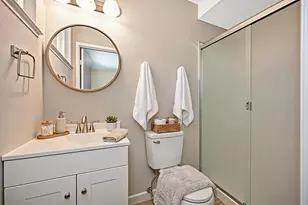 5824 Hesper Way, Carmichael, CA 95608 - Photo 15