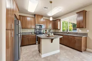 2113 Dripping Rock Ln, Lincoln, CA 95648 - Photo 11