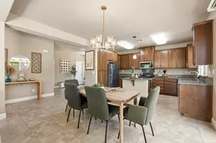 2113 Dripping Rock Ln, Lincoln, CA 95648 - Photo 9