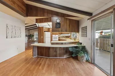 Bentley Avenue, Sacramento, CA 95823 - Photo 13