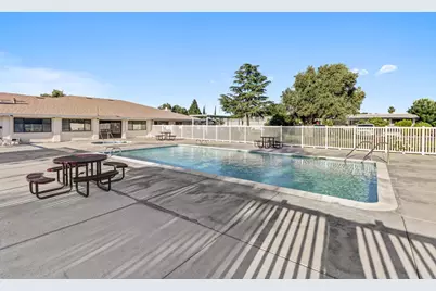 Bentley Avenue, Sacramento, CA 95823 - Photo 51