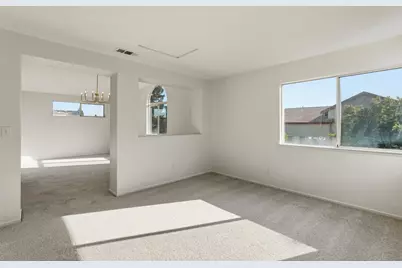 8916 Mandalay Way, Elk Grove, CA 95624 - Photo 31