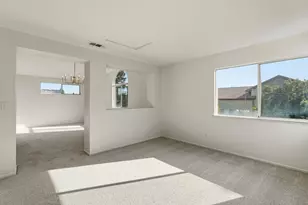 8916 Mandalay Way, Elk Grove, CA 95624 - Photo 31