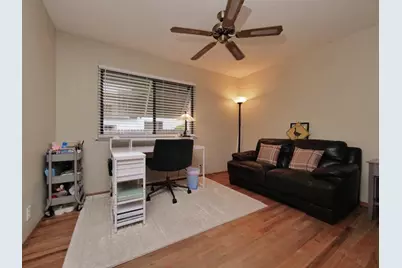 1037 Tenaya Court, Manteca, CA 95337 - Photo 17