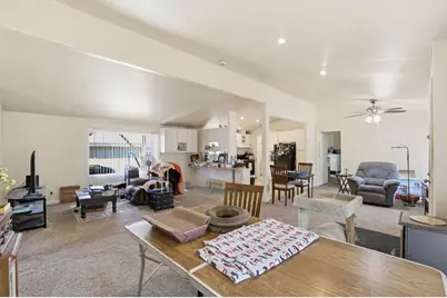 6 Blackberry Court, Lodi, CA 95242 - Photo 11