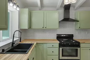 3893 32nd Ave, Sacramento, CA 95824 - Photo 9