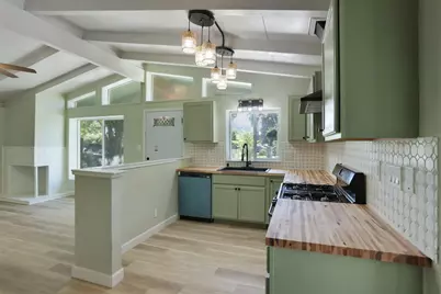 3893 32nd Avenue, Sacramento, CA 95824 - Photo 11