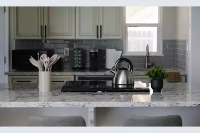 8942 Alderson Avenue, Sacramento, CA 95826 - Photo 11