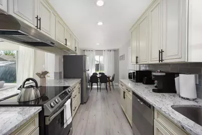 8942 Alderson Avenue, Sacramento, CA 95826 - Photo 5