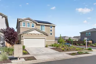 9476 Del Seis Dr, Sacramento, CA 95829 - Photo 3