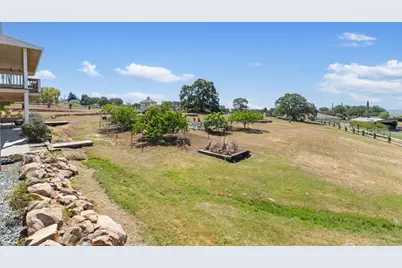 2426 Adelfa Street, La Grange, CA 95329 - Photo 27