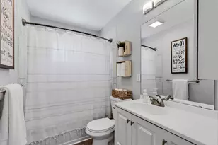 8943 El Mirador Dr, Elk Grove, CA 95624 - Photo 9