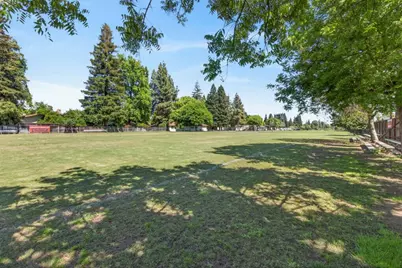 2595 American River Drive, Sacramento, CA 95864 - Photo 61