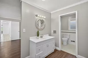 2595 American River Dr, Sacramento, CA 95864 - Photo 49