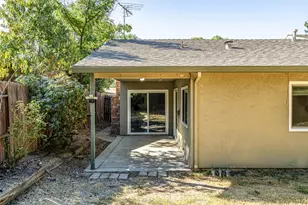 7156 Stanford Oak Dr, Sacramento, CA 95842 - Photo 29