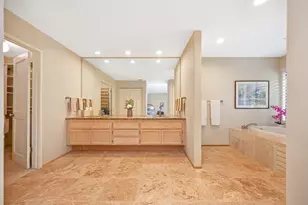 11600 Forty Niner Cir, Gold River, CA 95670 - Photo 37