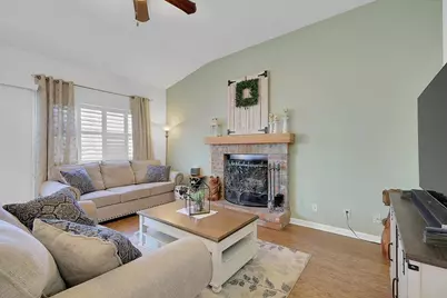 1049 Tiburon Way, Plumas Lake, CA 95961 - Photo 33