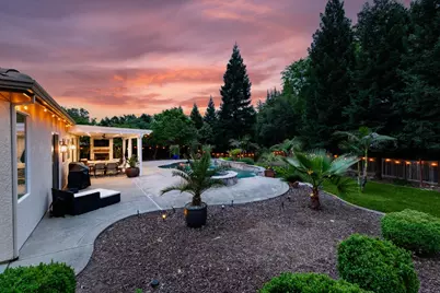 9251 Courtney Way, Roseville, CA 95747 - Photo 11