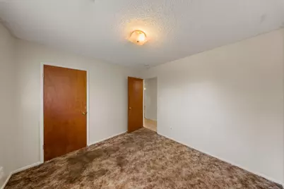 1600 Thorsen Avenue, Modesto, CA 95355 - Photo 17