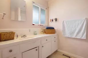 2701 Sheffield Ln, Modesto, CA 95350 - Photo 17