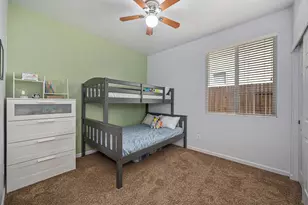 9226 Lucchesi Dr, Sacramento, CA 95829 - Photo 29