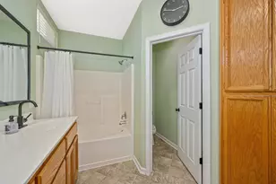 9226 Lucchesi Dr, Sacramento, CA 95829 - Photo 27