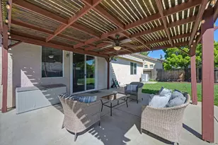 9226 Lucchesi Dr, Sacramento, CA 95829 - Photo 35