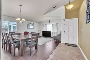 1091 Norman Dr, Manteca, CA 95336 - Photo 5