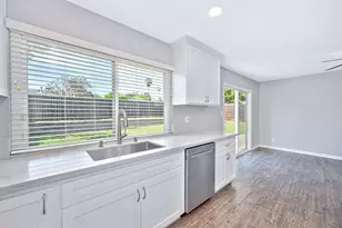 8037 Ruthwood Way, Orangevale, CA 95662 - Photo 15