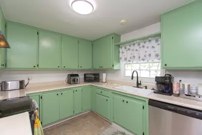 401 Fortuna Avenue, Modesto, CA 95354 - Photo 13