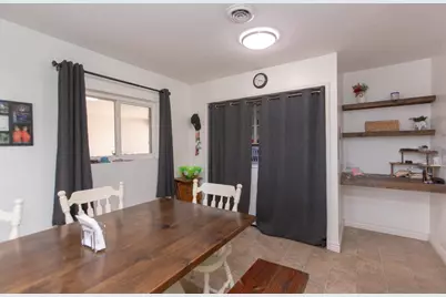 401 Fortuna Avenue, Modesto, CA 95354 - Photo 15