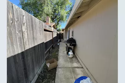 5412 Karm Way, Sacramento, CA 95842 - Photo 17