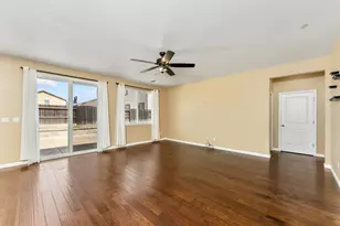 9583 Lomax Ct, Sacramento, CA 95829 - Photo 7