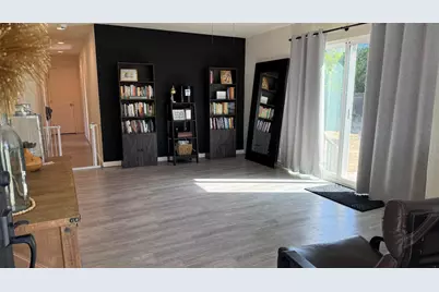 2041 Wally Ct, Modesto, CA 95350 - Photo 3