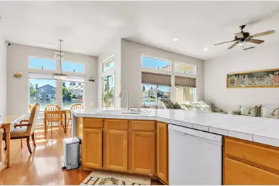 3251 Port Pacific Ln, Elk Grove, CA 95758 - Photo 37