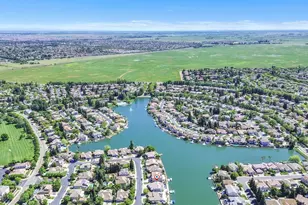 3251 Port Pacific Ln, Elk Grove, CA 95758 - Photo 13