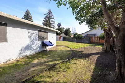 1296 Spruce Lane #20, Manteca, CA 95336 - Photo 37