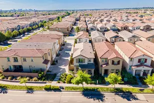 3700 Hovnanian Dr, Sacramento, CA 95834 - Photo 27