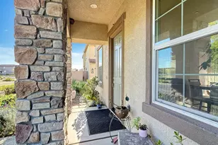 3700 Hovnanian Dr, Sacramento, CA 95834 - Photo 3