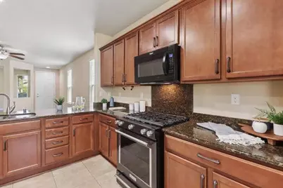 9932 Westminster Way, Elk Grove, CA 95757 - Photo 19