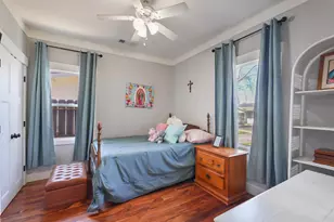 526 Flower St, Turlock, CA 95380 - Photo 19