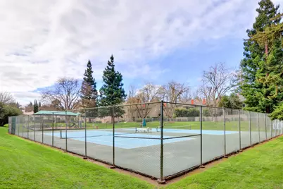 737 Commons Drive, Sacramento, CA 95825 - Photo 35