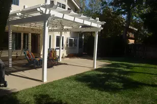 8392 Red Fox Way, Elk Grove, CA 95758 - Photo 17